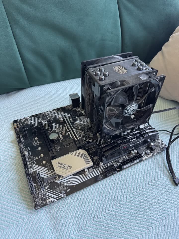 Полуконфигурация i7-10700KF, 40GB DDR4, Z490-P
