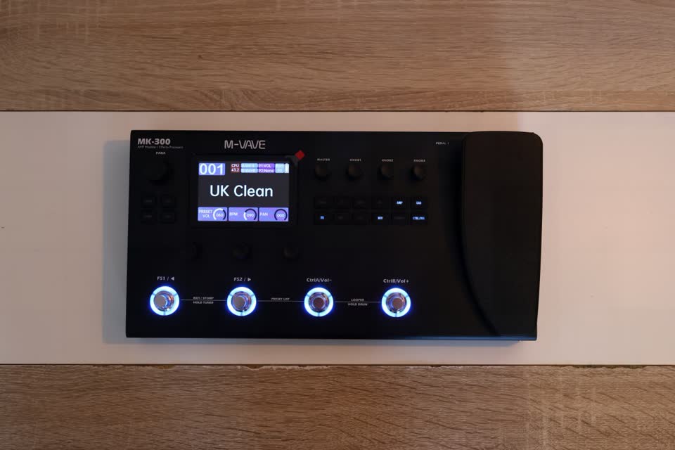 Гитарный мультиэффект процессор M-VAVE MK300