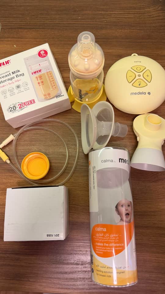Молокоотсос Medela swing, родная бутылочка была утеряна, взамен купила бутылочку Medela calm