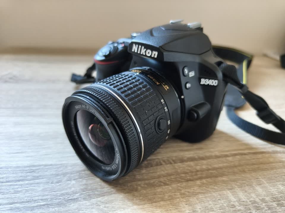 Nikon D3400 kit