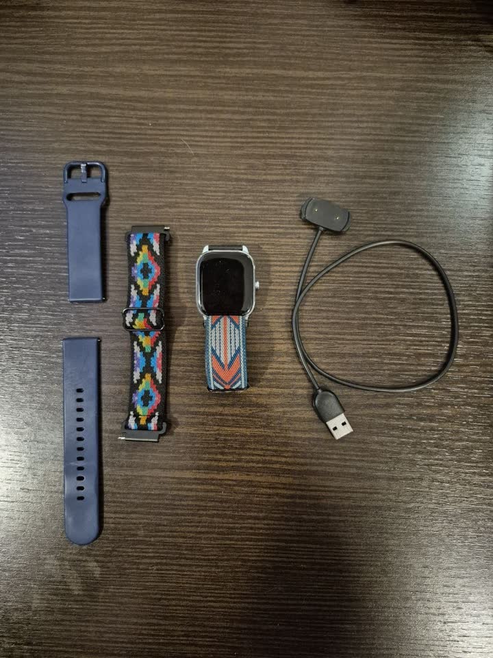 Продам Смарт-часы Amazfit GTS 4 Mini