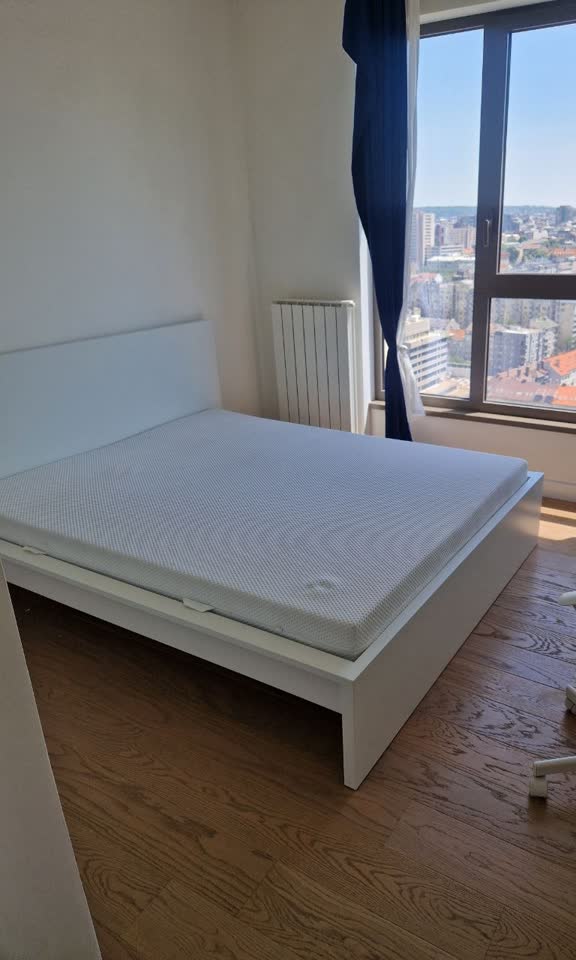 Ikea Malm krevet sa dušekom