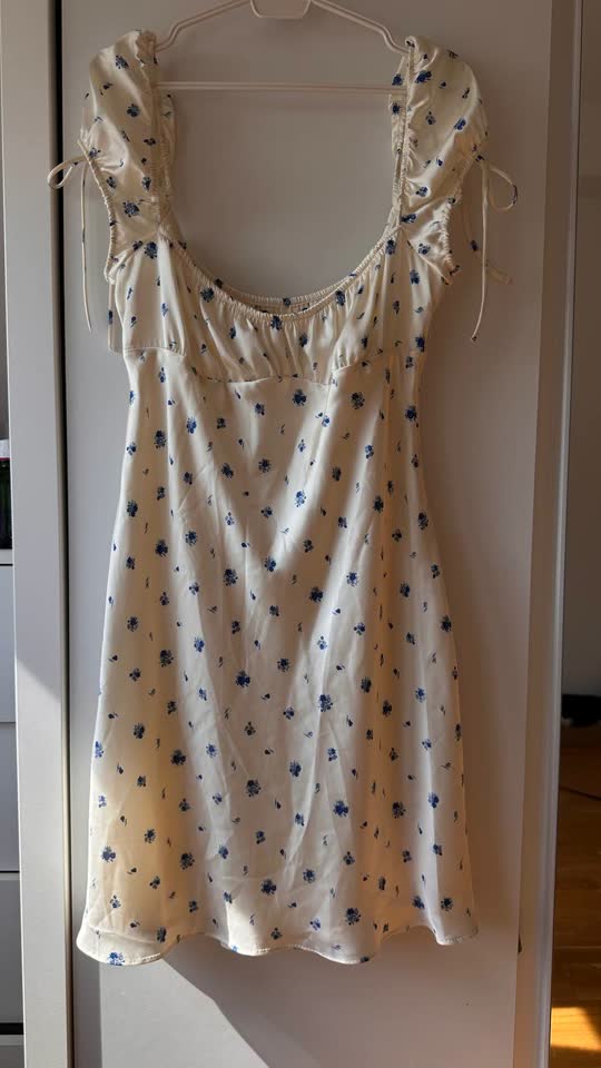 Платье Zara