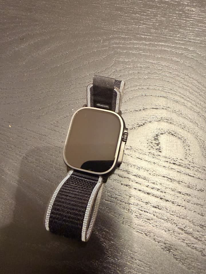 Apple Watch Ultra 3 Cellular, GPS, 49MM