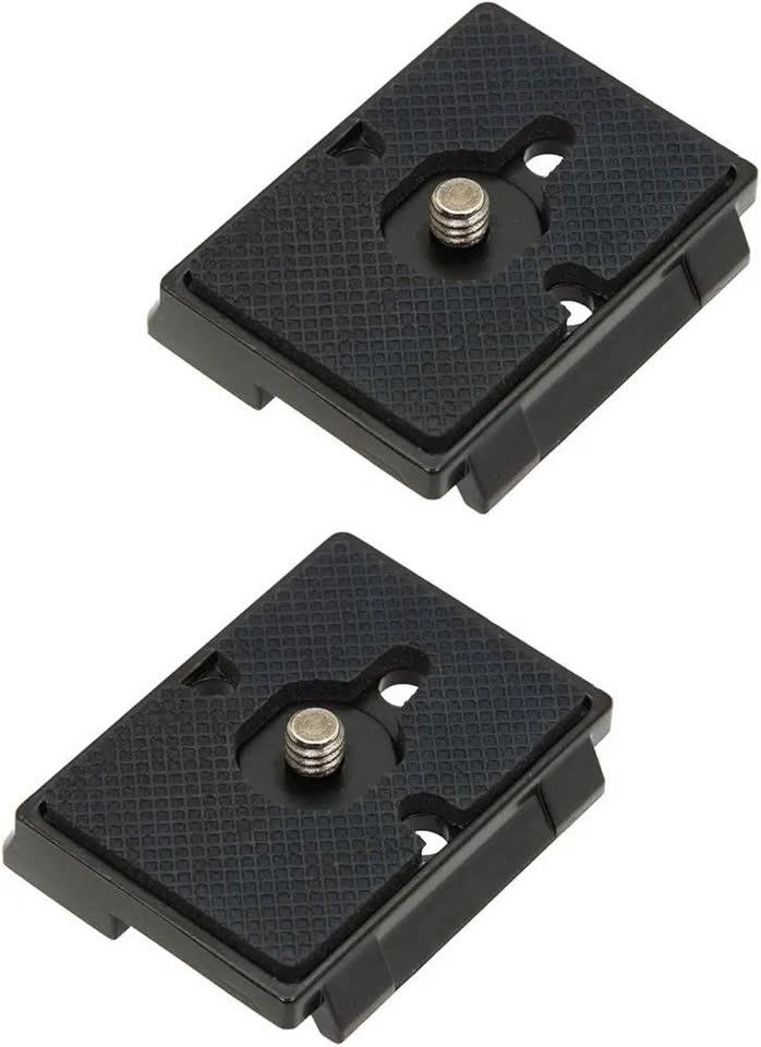 2 nove aluminijumske stativne pločice 42*50
