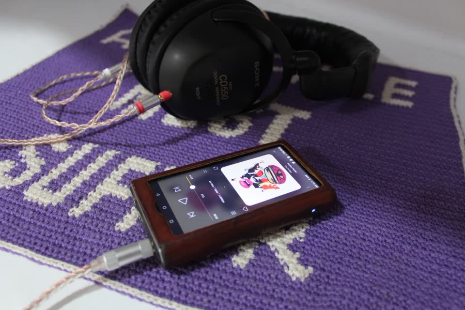 Prodajem mp3 (DAP) plejere:
