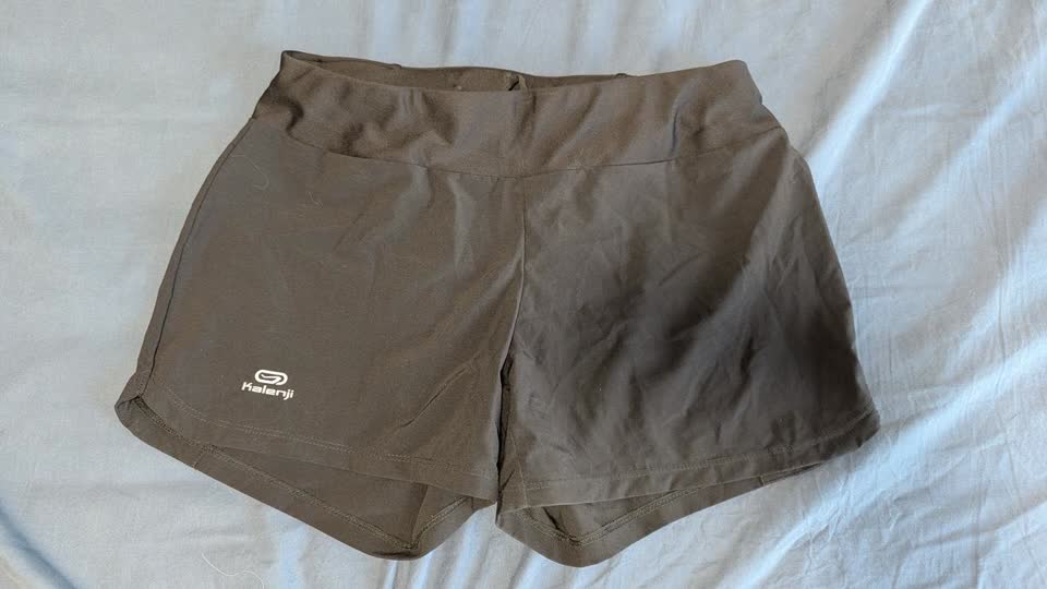 Спортивные шорты из Decathlon