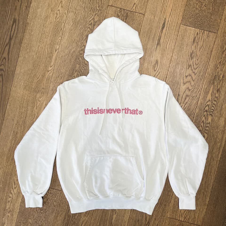 Продажа вещей Thisisneverthat, COS, Monochrome, Les Benjamins