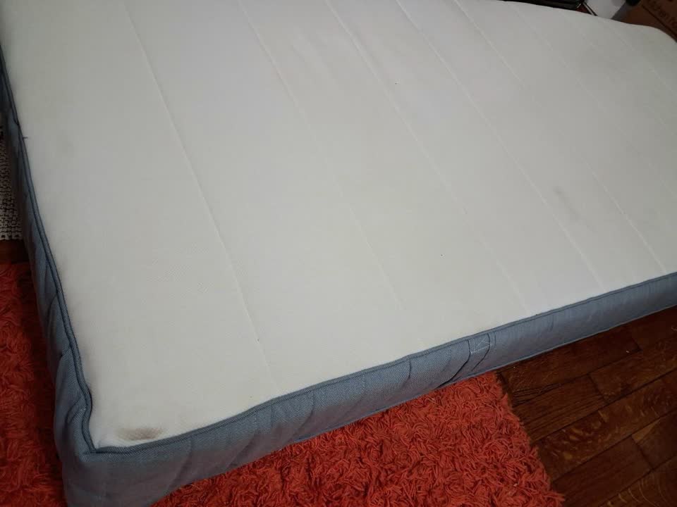 Матрас Ikea Vesteroj