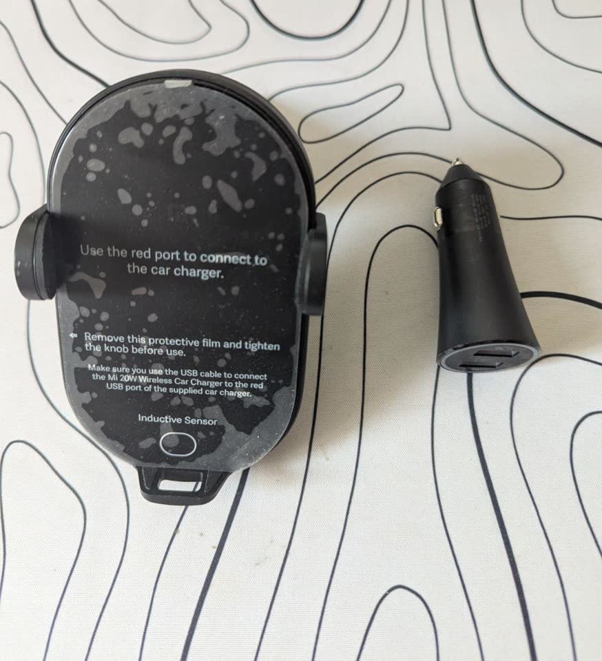 Автомобильная беспроводная зарядка Xiaomi 20W