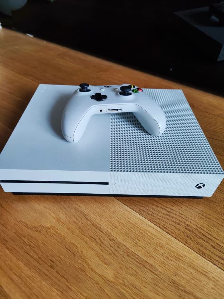 Xbox one S
