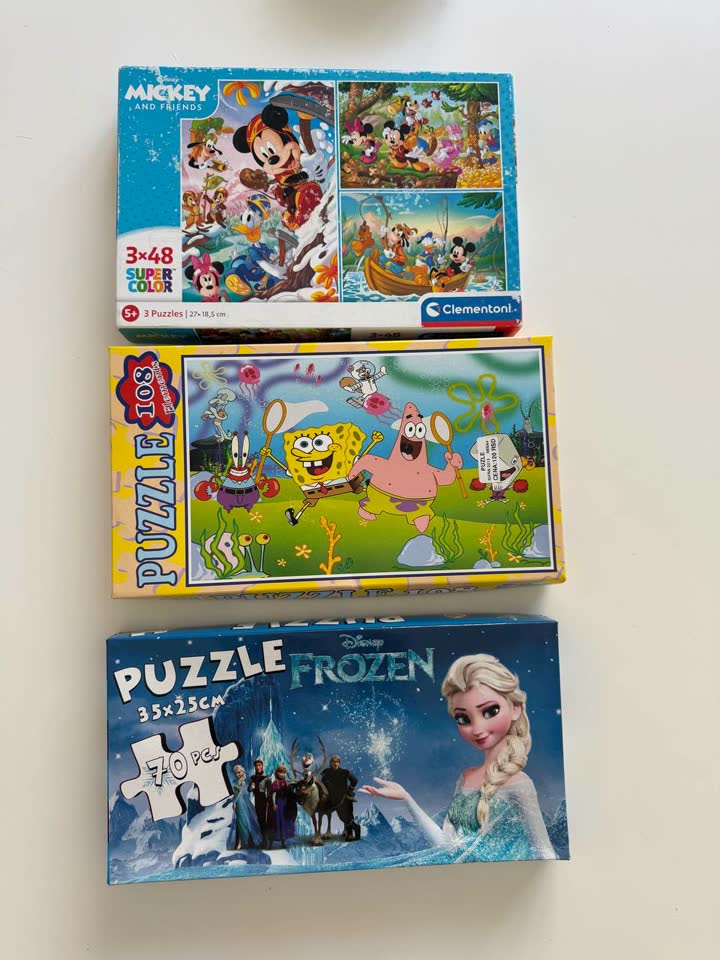 Пазлы пакетом и разные наборы Lego