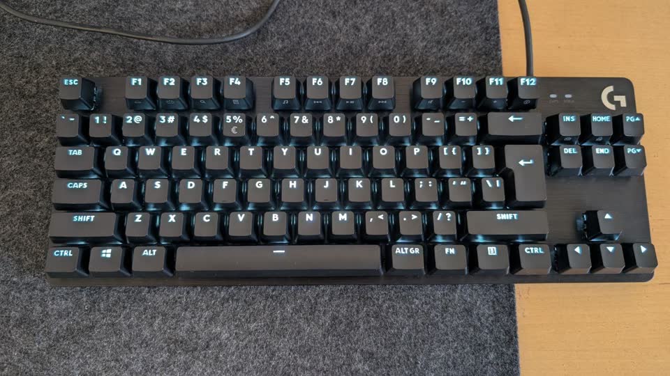 Продаю механическую клавиатуру Logitech G413 TKL SE