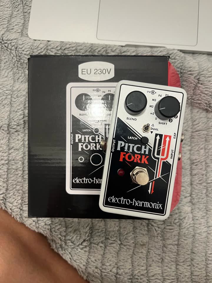 Electro Harmonix Pitch Fork