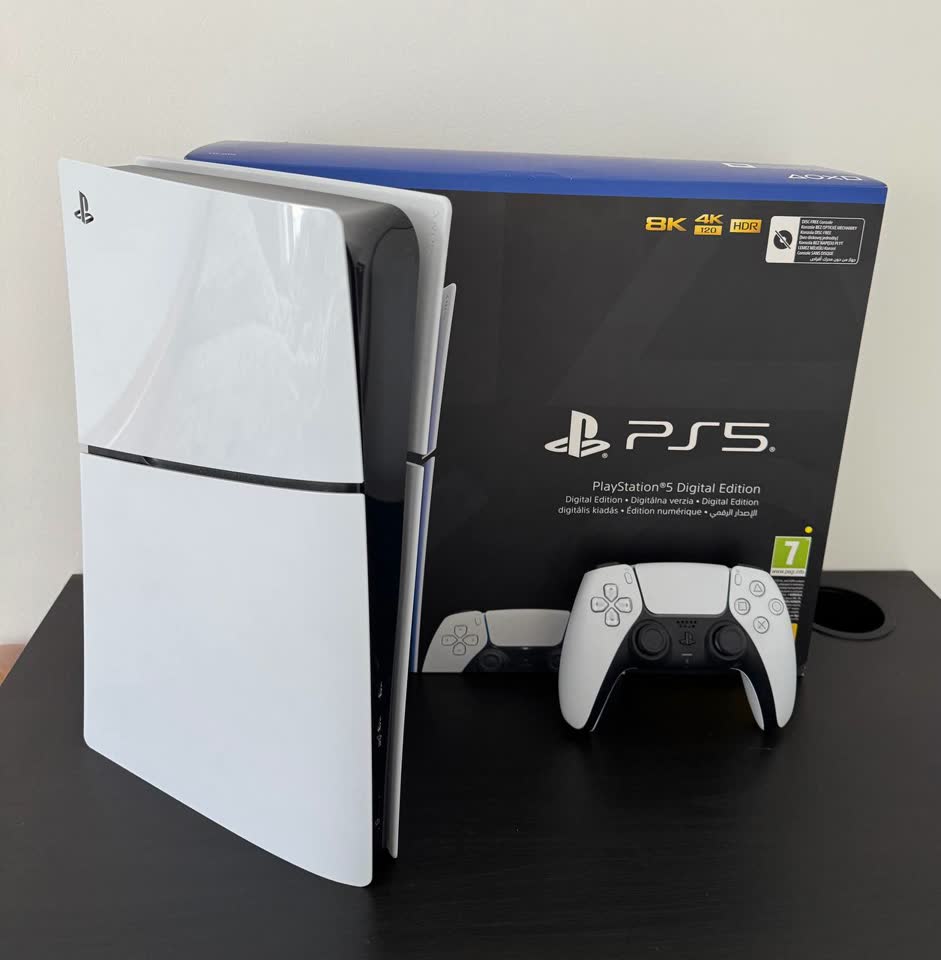 Sony PS5 Slim digital 1TB