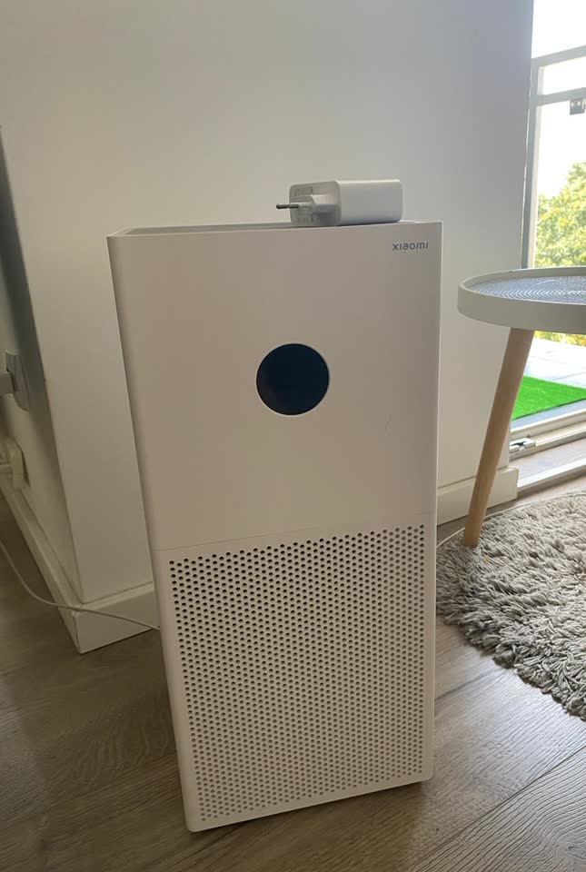 Продаю очиститель воздуха Xiaomi Smart Air Purifier 4 Lite