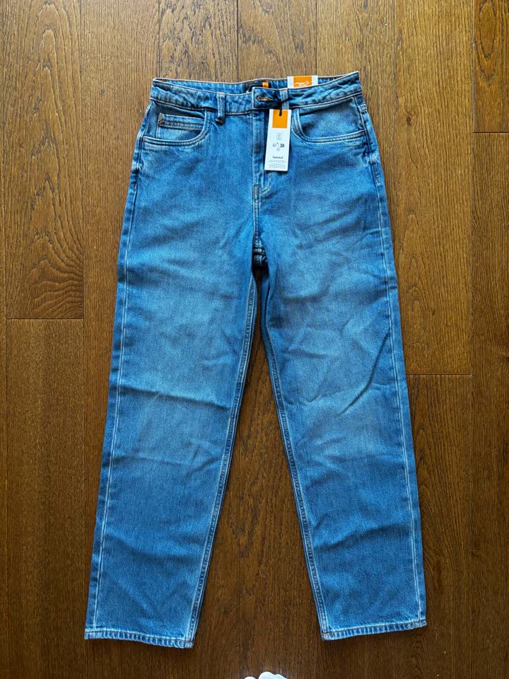 Nove Timberland farmerke, veličina 27/30