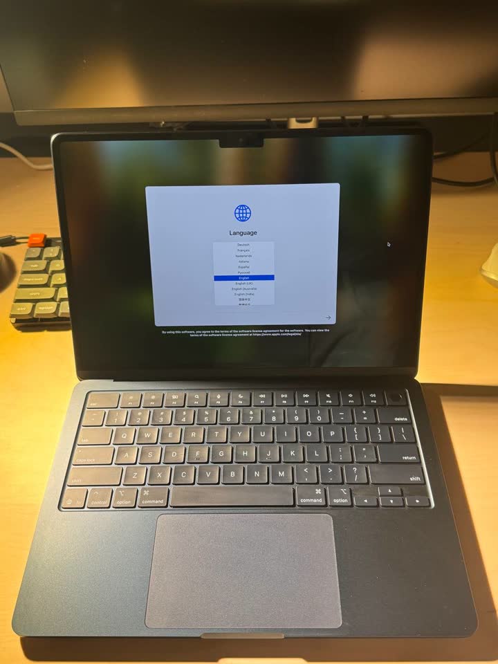 Macbook M4 Air 13 inch 16gb/256gb midnight blue
