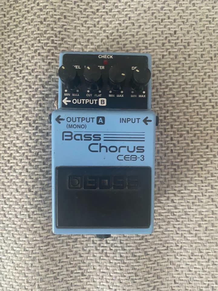 Boss CEB-3 Bass Chorus