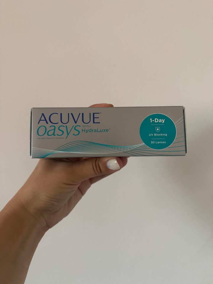 Линзы Acuvue Oasis Hydraluxe