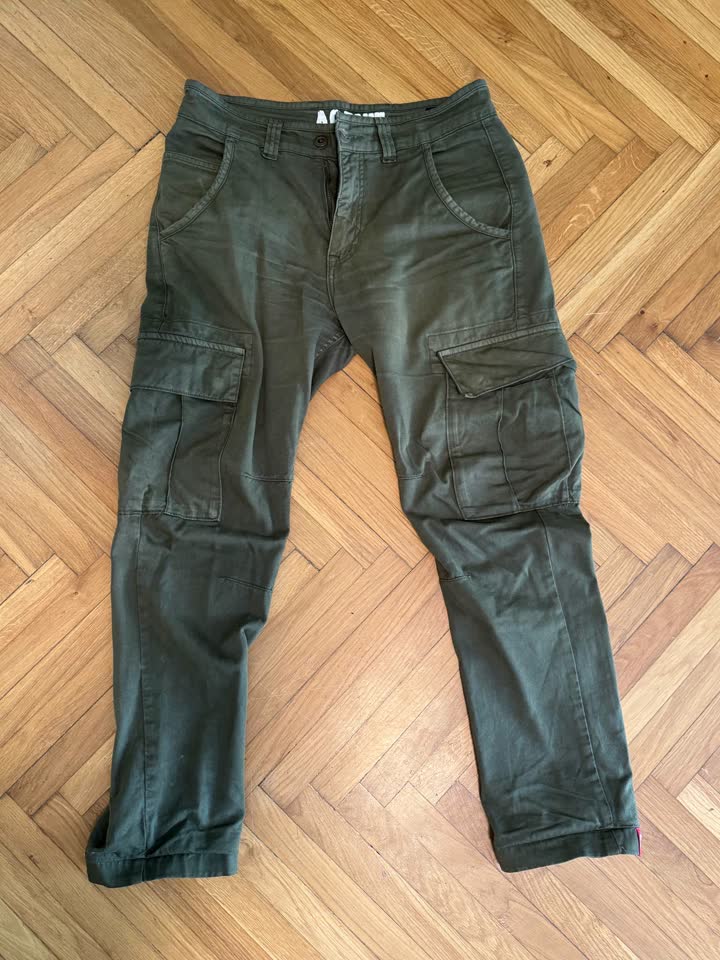 Pantalone Alpha Industries, zelene, w31 - 2500 RSD