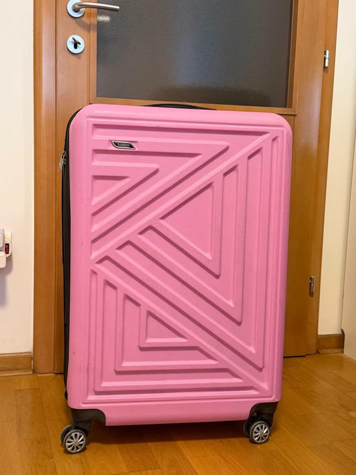 Kofer veličine L