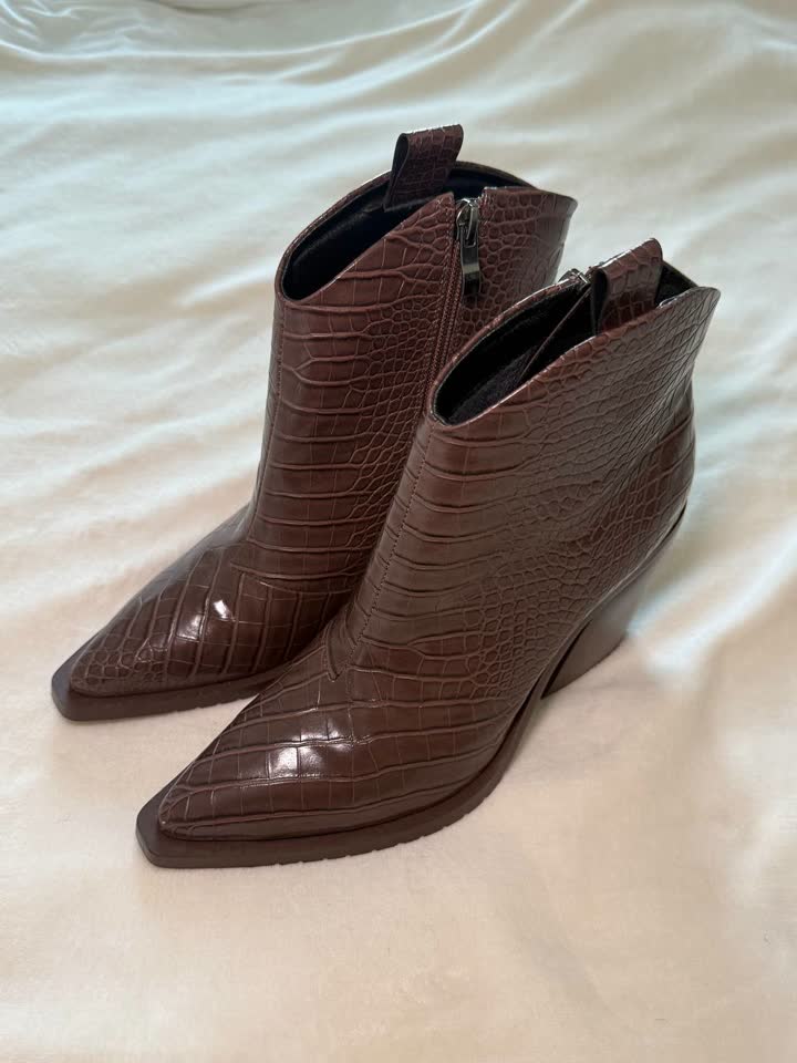 Čizme do članaka/kaubojke