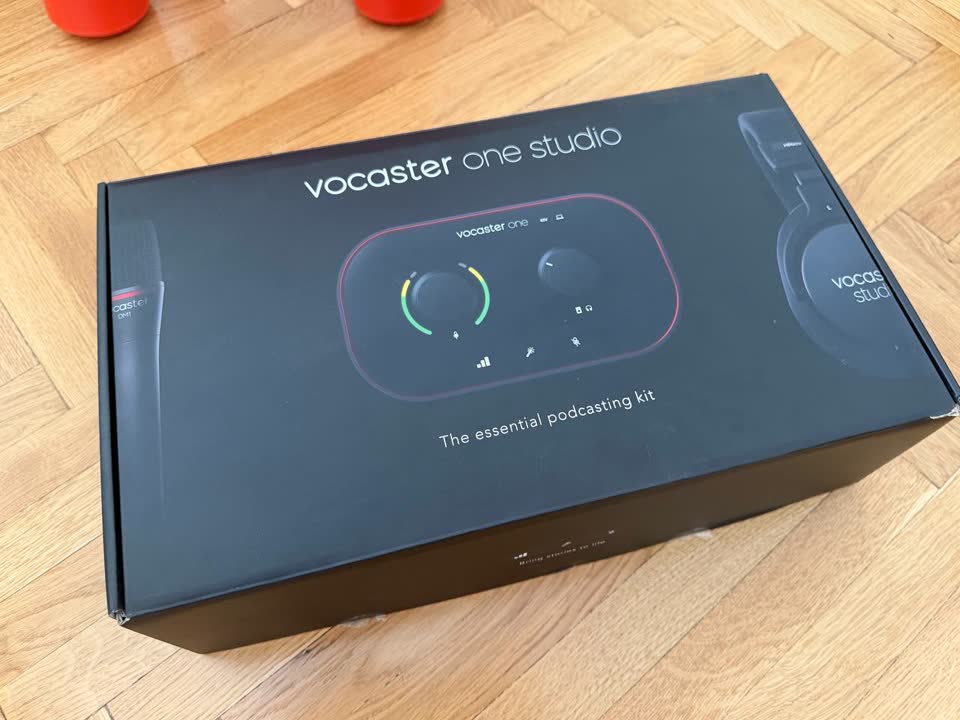Focusrite Vocaster One Studio