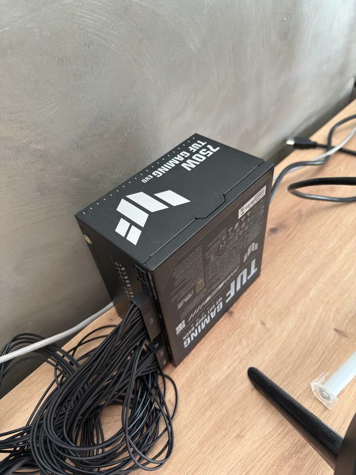 Модульный блок питания ASUS 750W TUF GAMING