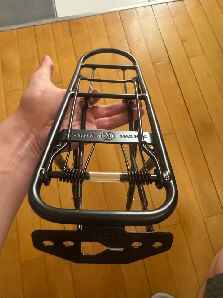 Prodajem prtljažnik Decathlon Paktreger 100