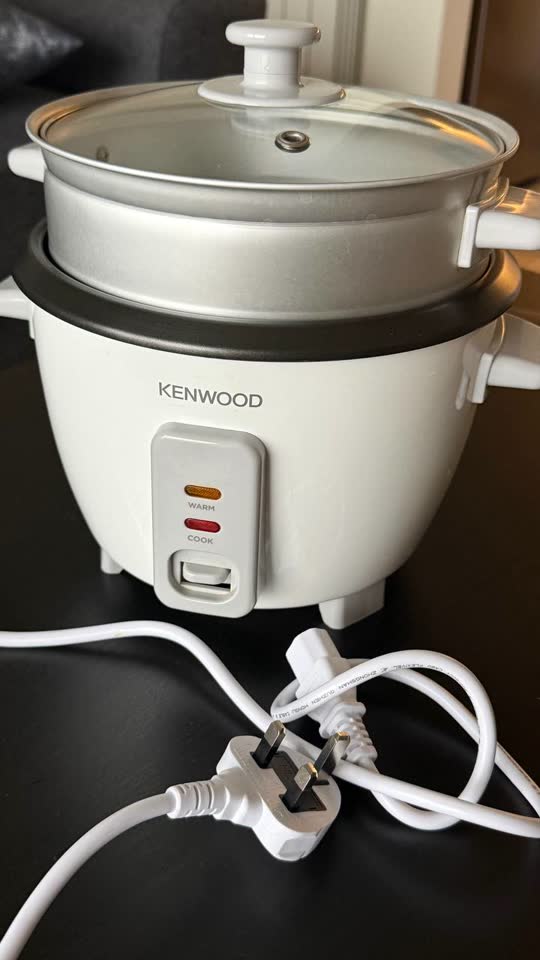 Компактная рисоварка-пароварка Kenwood