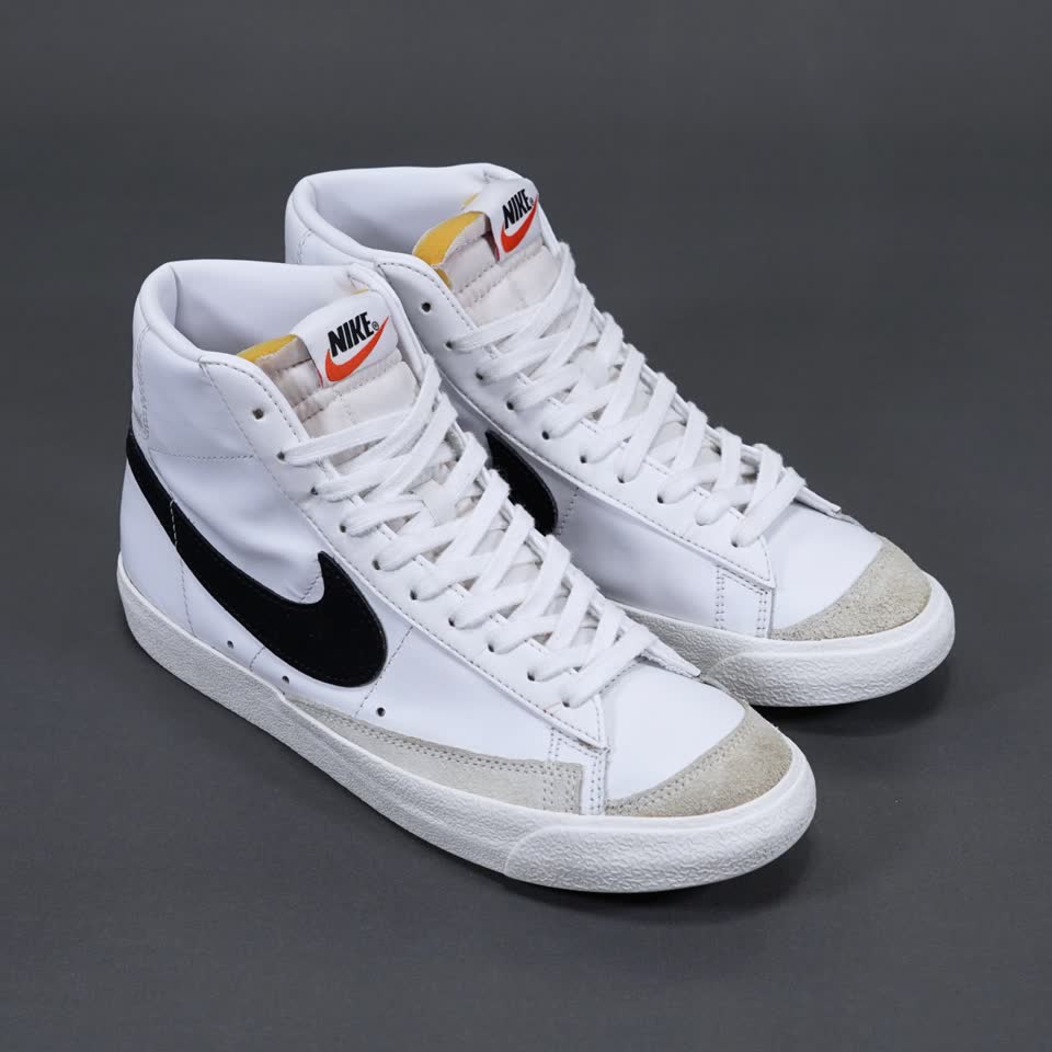 Nike Blazer Mid ’77 белые кожаные кеды, размер EU 39 –