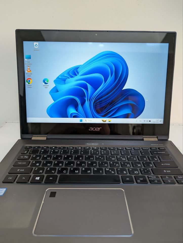 Acer Spin 5 (SP513-52N), лёгкий трансформер 2-в-1