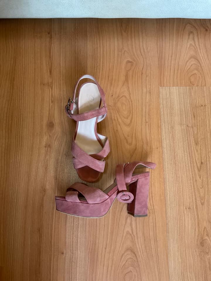Roze sandale