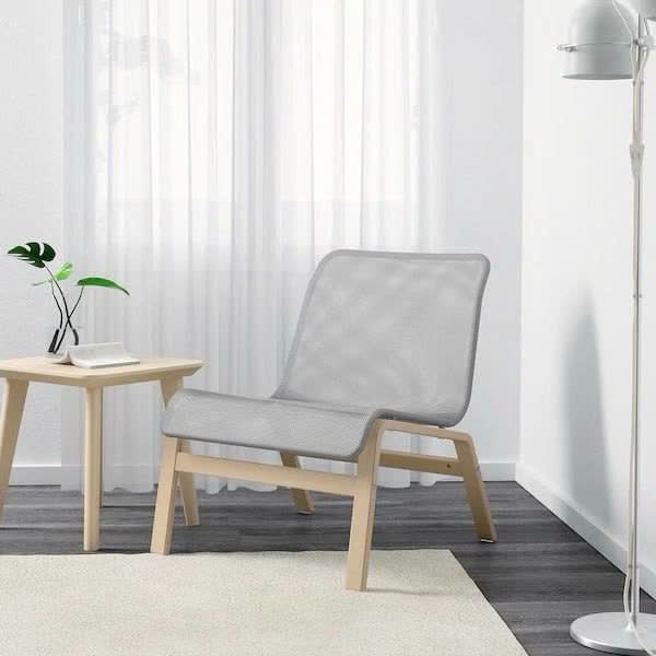 Prodajem fotelju IKEA NOLMIRA sa drvenim nogama
