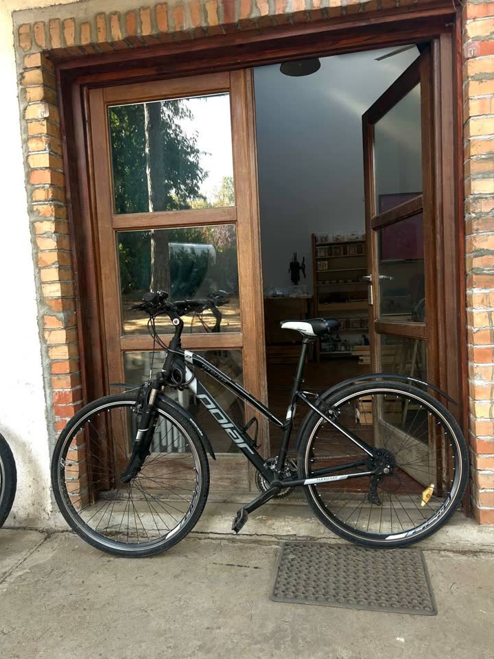Prodajem ženski bicikl Polar Forester 28"