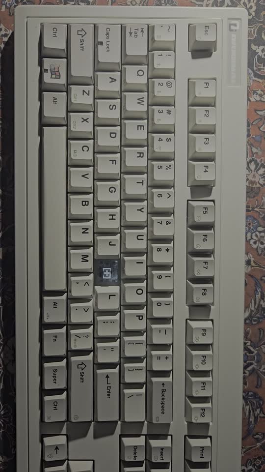 Prodajem taktilne switch-eve za mehaničke tastature Akko Cream Blue V3 Pro