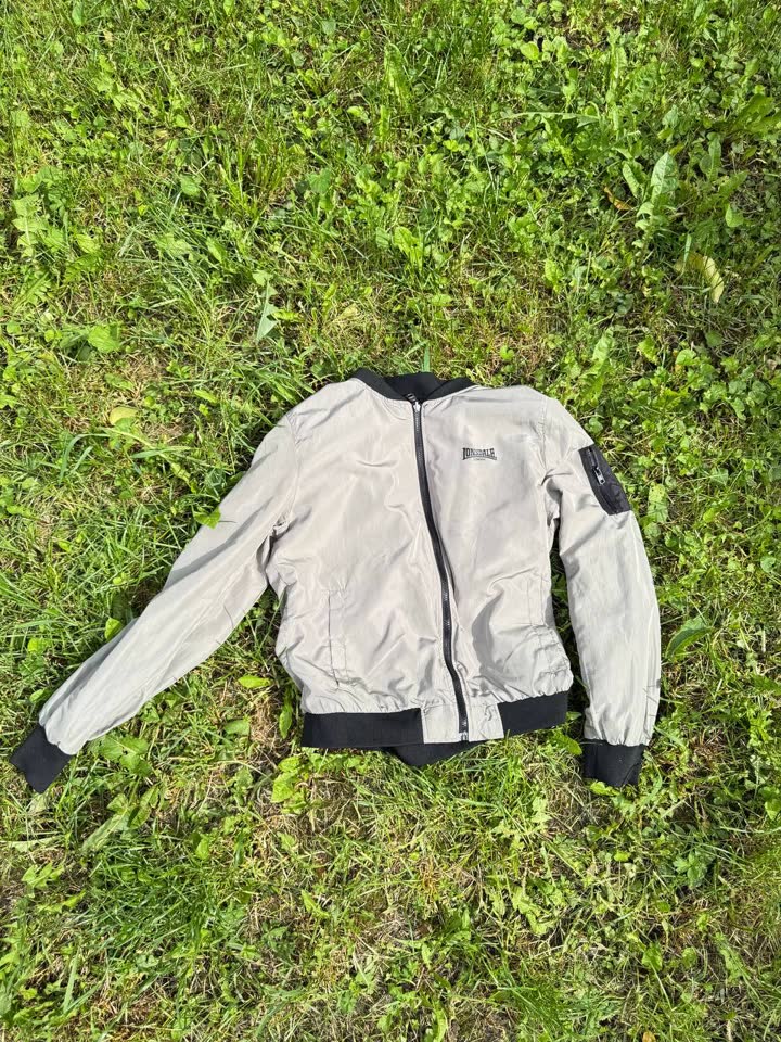 Двусторонний бомбер Lonsdale