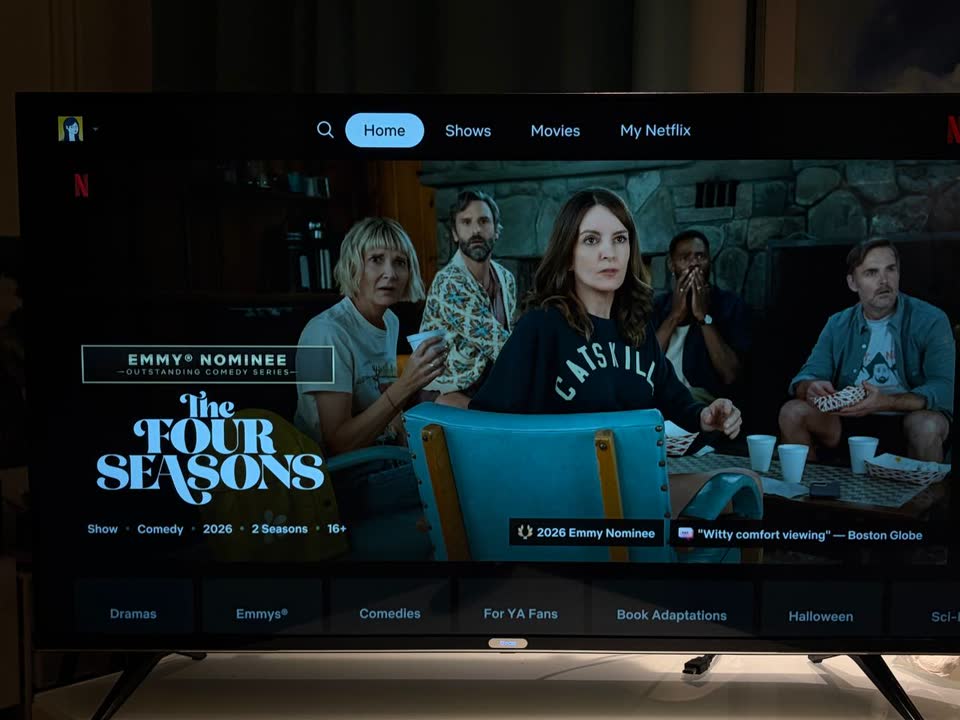 Продам телевизор The FOX 43WOS620D, 43-inch (109 cm) Smart LED, 4K Ultra HD