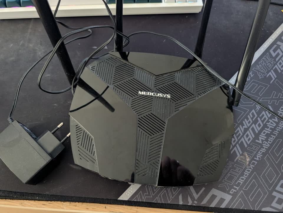 Роутер Mercusys MR80X