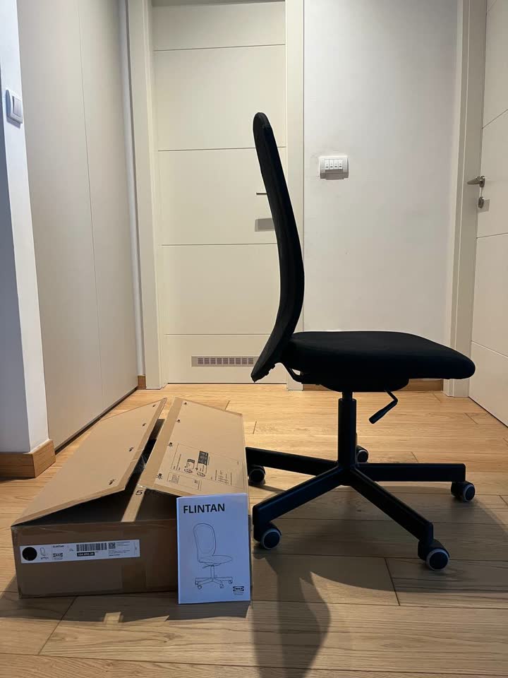 1.Стул IKEA Flintan. Состояние 4.5/5. Есть коробка, смогу разобрать, если будет необходимо-3