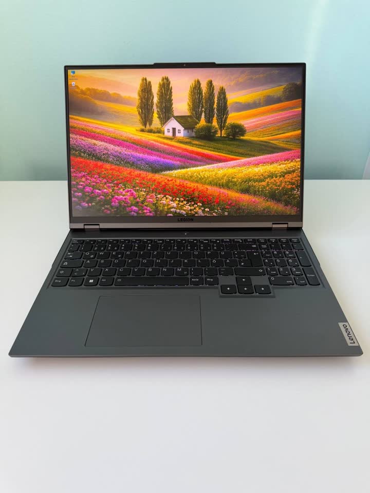 В продаже ноутбук Lenovo Legion 5 Pro 16ACH6H