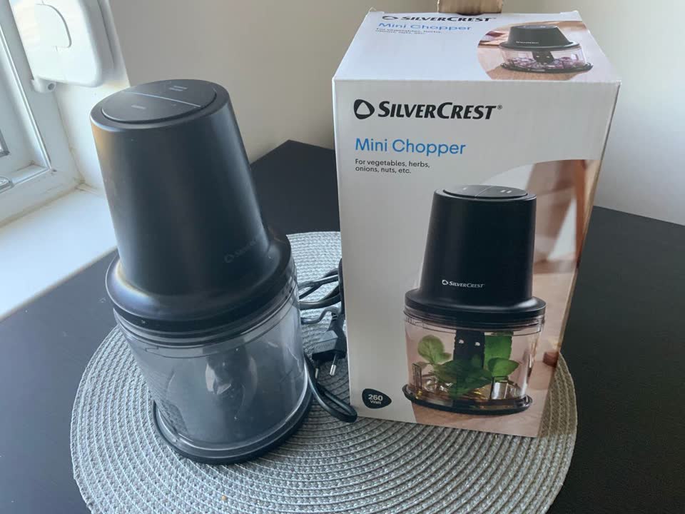 Prodajem blender