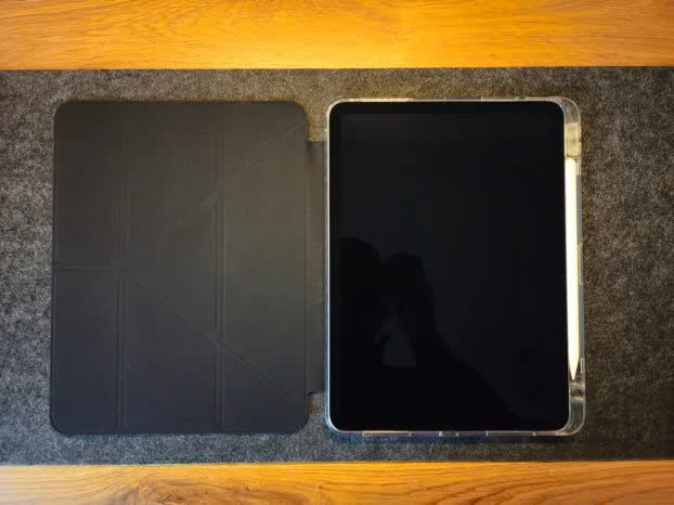 iPad Air 11" M3 128GB + Apple Pencil Pro — 600 eur