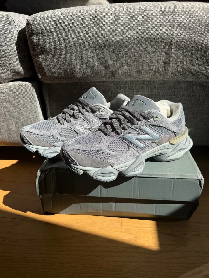New Balance 9060 Arctic Grey