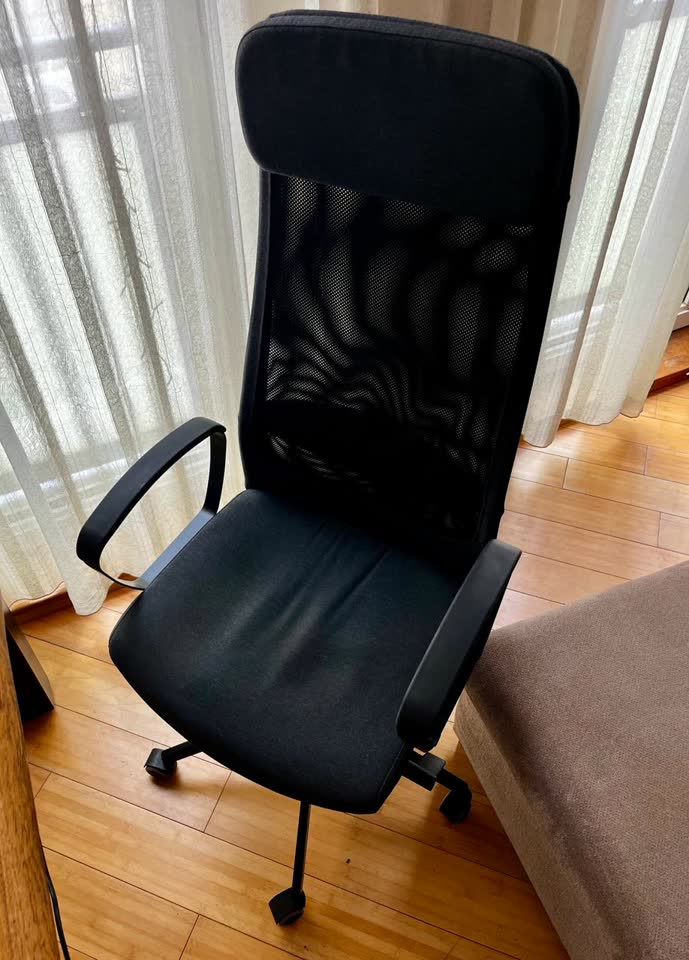 IKEA MARKUS kancelarijska stolica