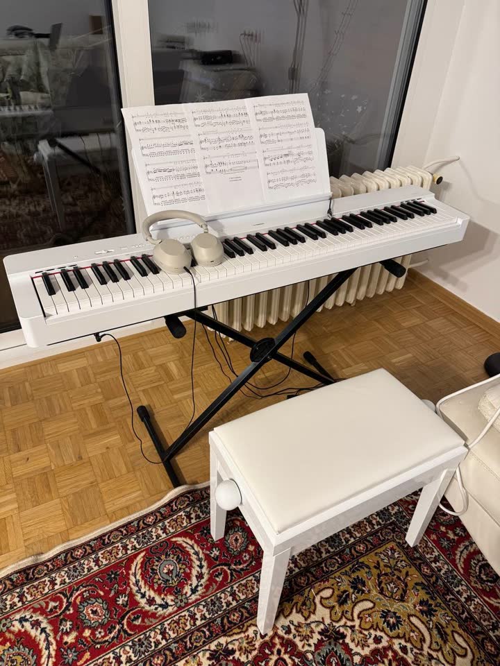 Yamaha P-225