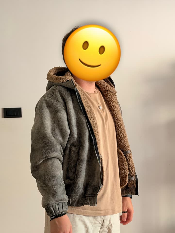 Продам мужскую куртку Pull&Bear