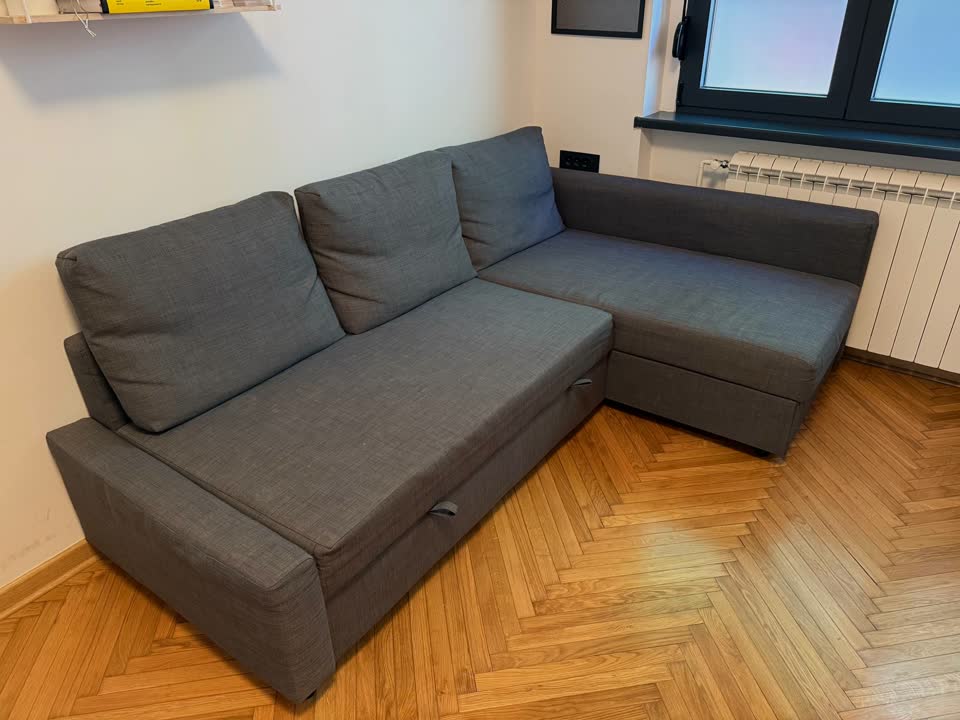 IKEA FRIHETEN sofa