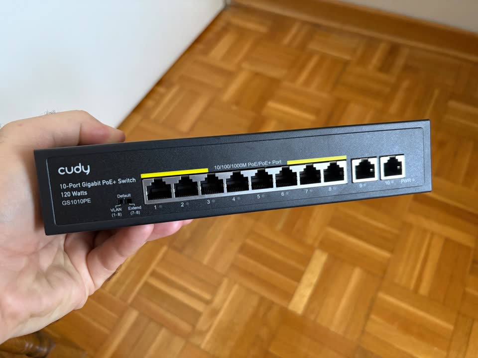 Гигабитный PoE-Switch Cudy GS1010PE на 10 портов